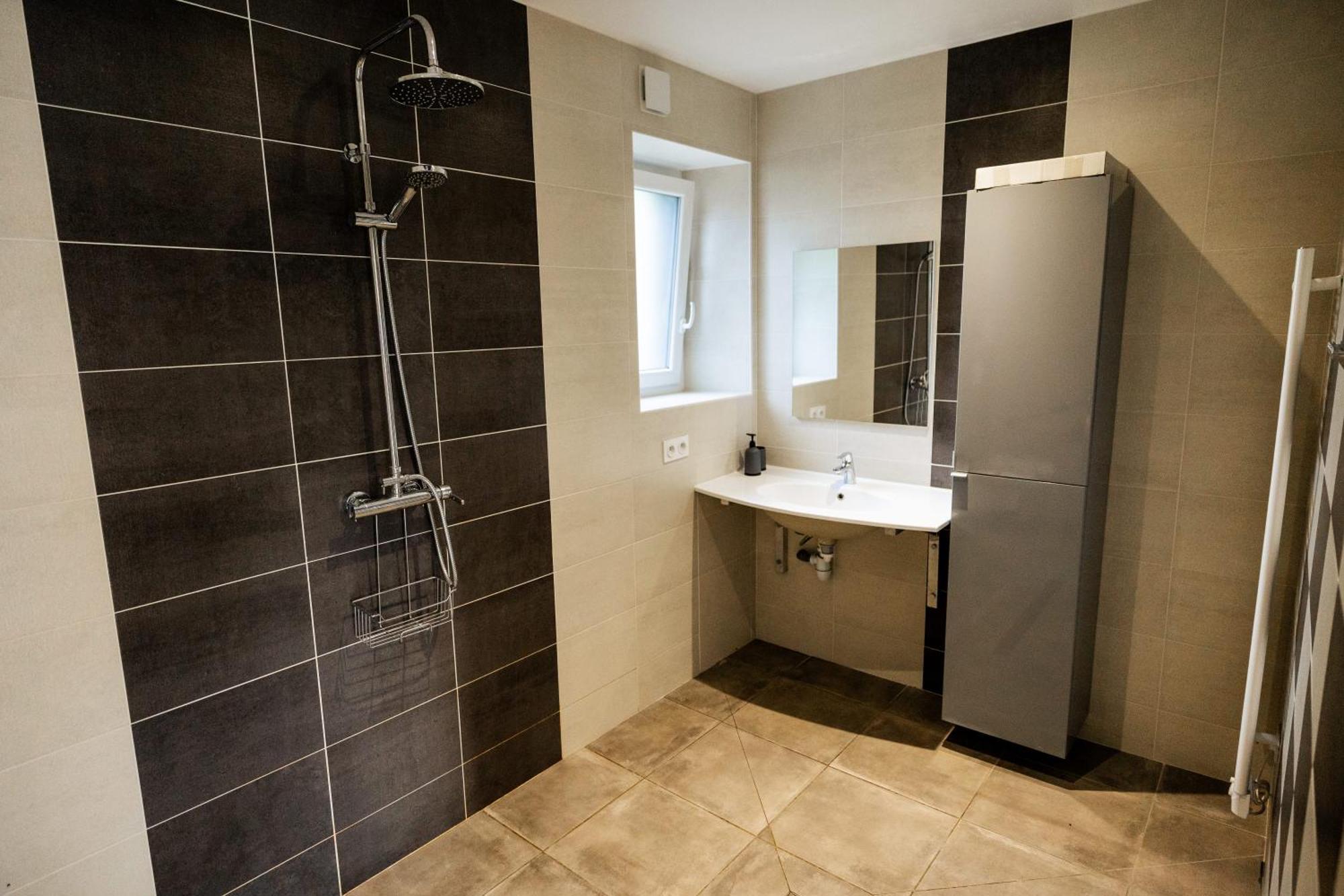 Casa vacanze Maison Comprenant Deux A Louer, Ensemble Ou Independamment, Capacite De 4 A 19 Personnes Idealement Place Pour Visiter Le Mont-saint-michel, Saint-malo Et Les Alentours