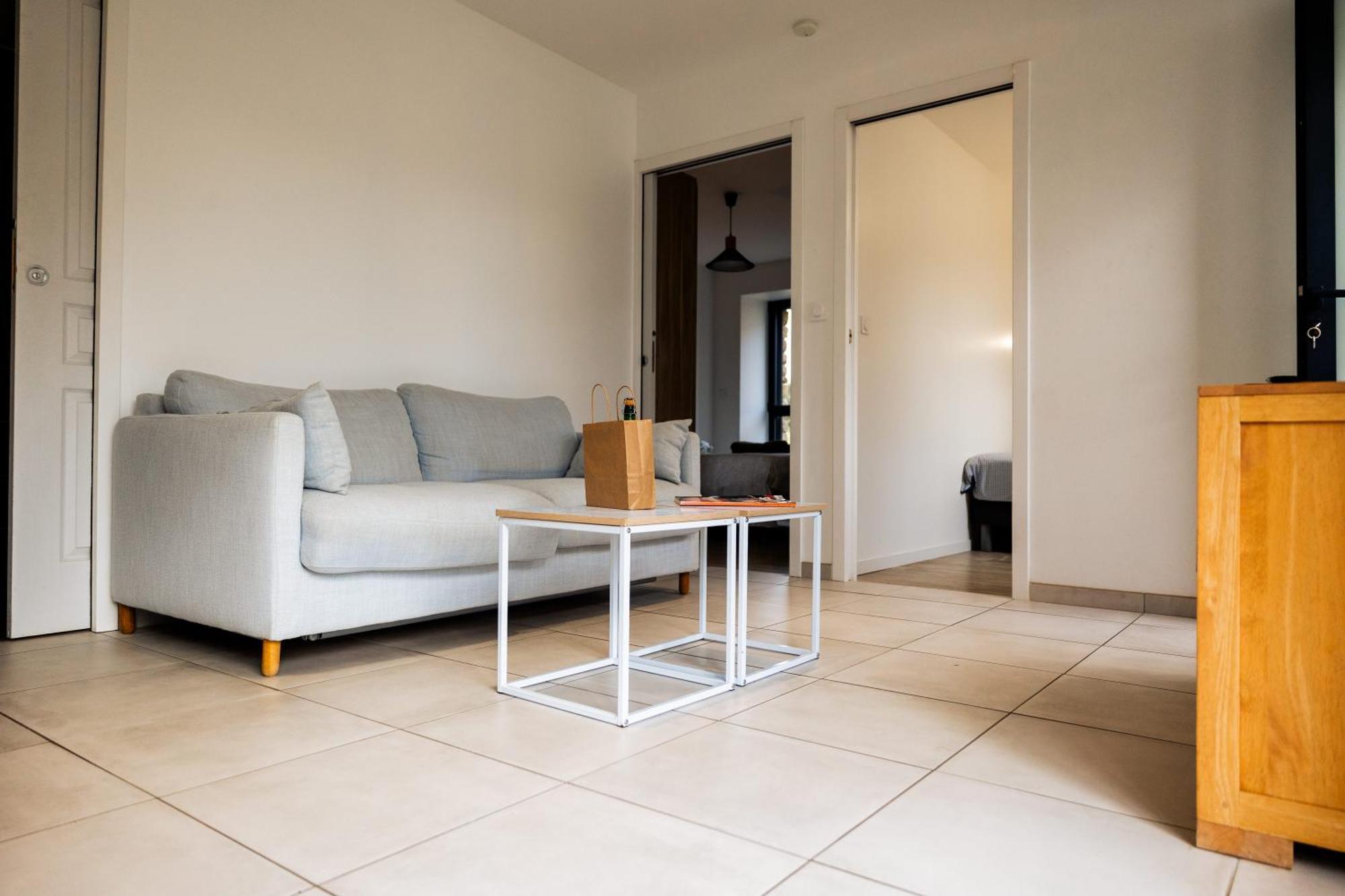 Maison Comprenant Deux A Louer, Ensemble Ou Independamment, Capacite De 4 A 19 Personnes Idealement Place Pour Visiter Le Mont-saint-michel, Saint-malo Et Les Alentours Holiday home *